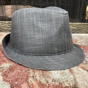 Hat by Kenneth Kole gray